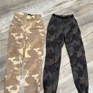 Hollister Women’s Camo Pants Set